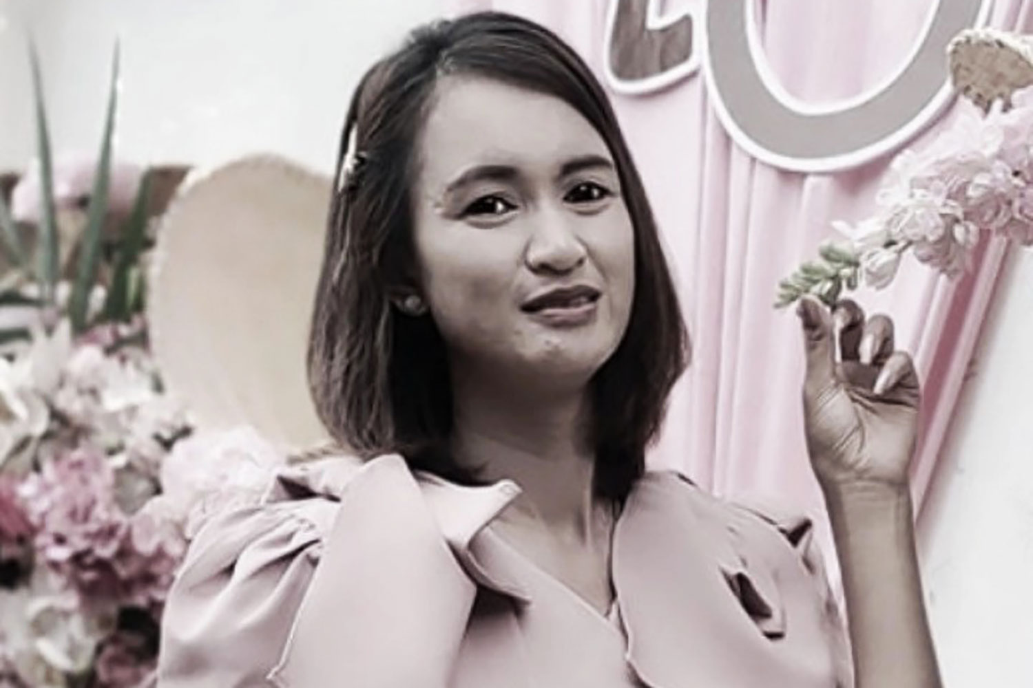 Cô giáo 39 tuổi 44 do quá tải công việc, để lại thư tuyệt mệnh dài 5 trang